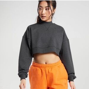 Gymshark Dark Gray Women's Cropped Sweatshirt